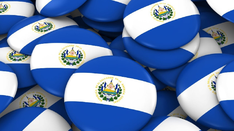 The first tokenized warehouse complex built in El Salvador