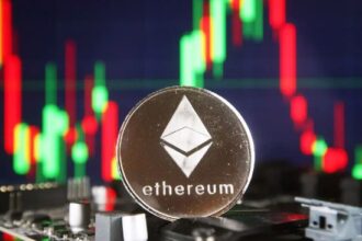 Ethereum price struggle - another breakdown on the horizon?
