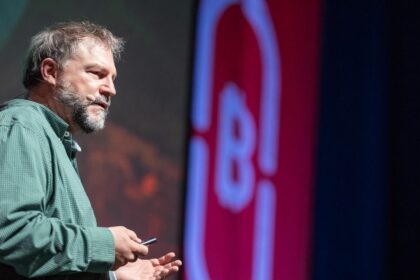Nick Szabo warns of AI inflation risks